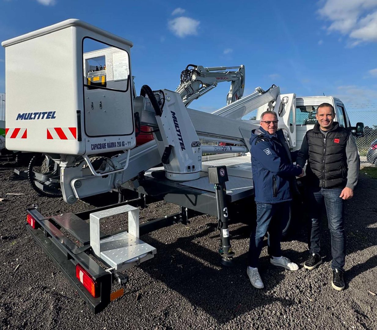 Da sinistra: Xavier Vega, Sales Manager Spain & Portugal Multitel; Alberto Teixeira, socio-gerente di Samurai – Equipment & Machinery Lda