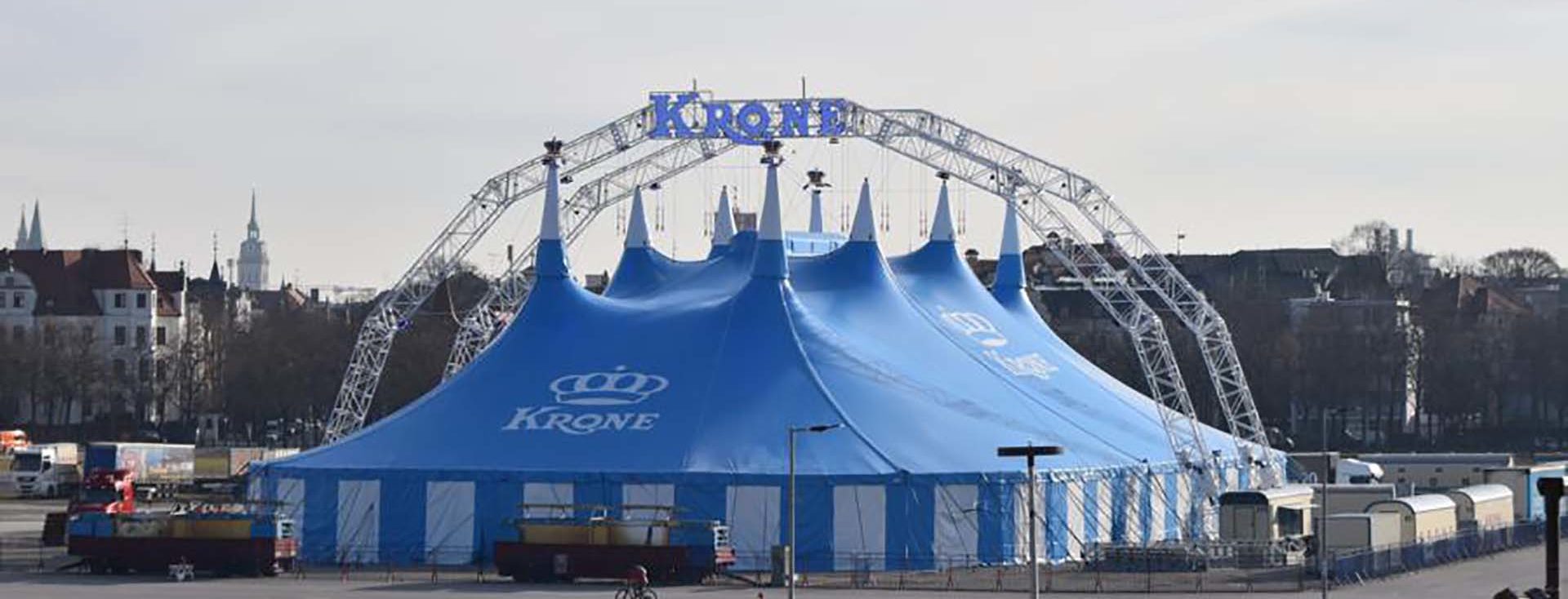 Il circo Krone Zelt