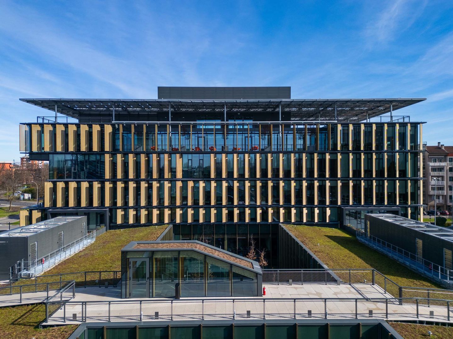 Lombardini22 Zucchetti Village fronte ovest del nuovo volume esterno a edificio completato