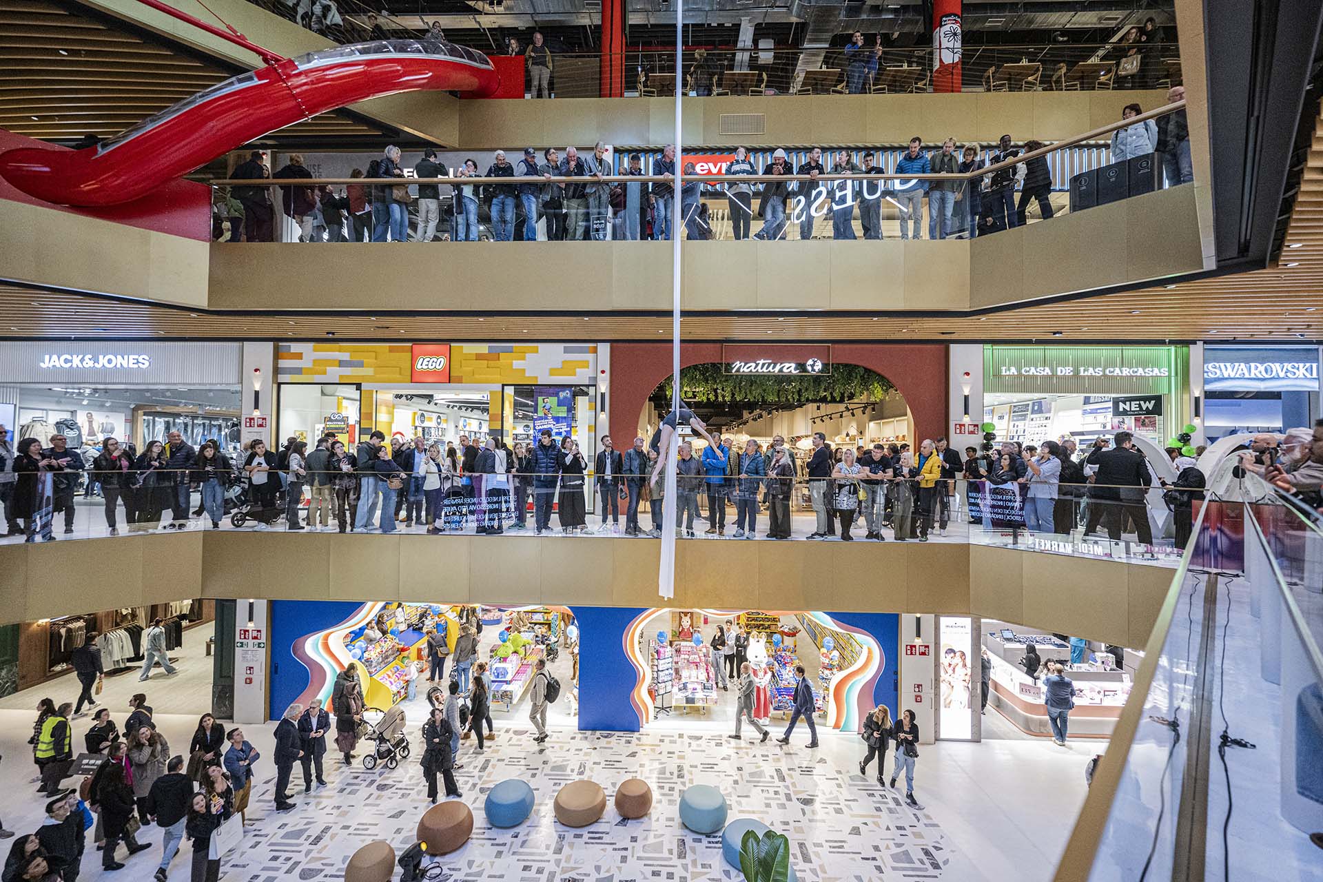 Walther Park spa interno0 del centro commerciale | ©Lorenzo Bartoli per Saint-Gobain Italia