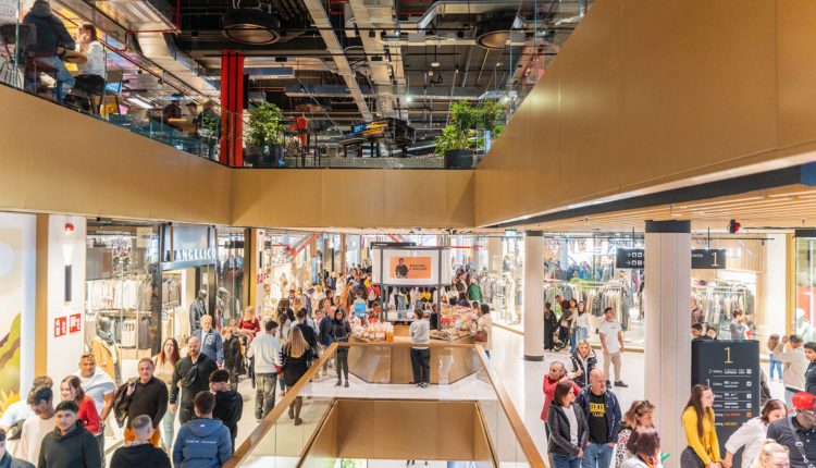 Walther Park spa interno0 del centro commerciale | ©Lorenzo Bartoli per Saint-Gobain Italia